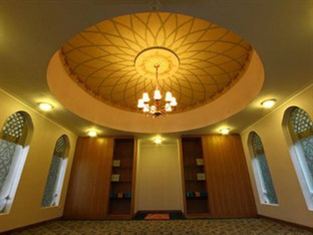 Aziza Syariah Hotel Solo By Horison Buitenkant foto