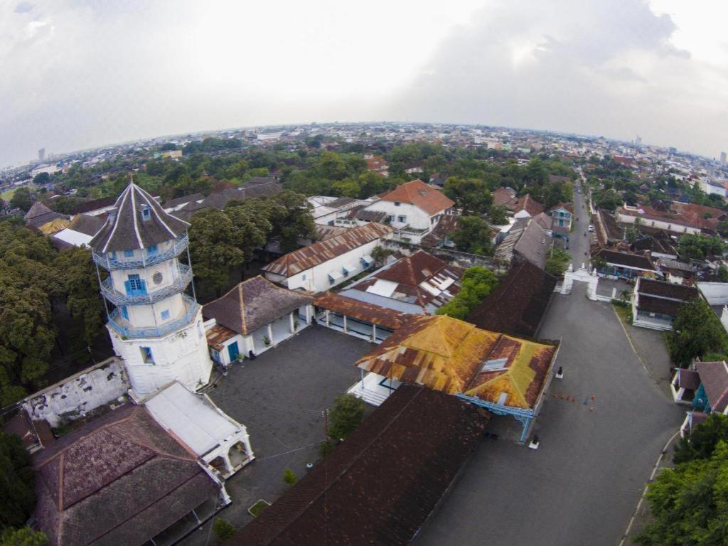 Aziza Syariah Hotel Solo By Horison Buitenkant foto