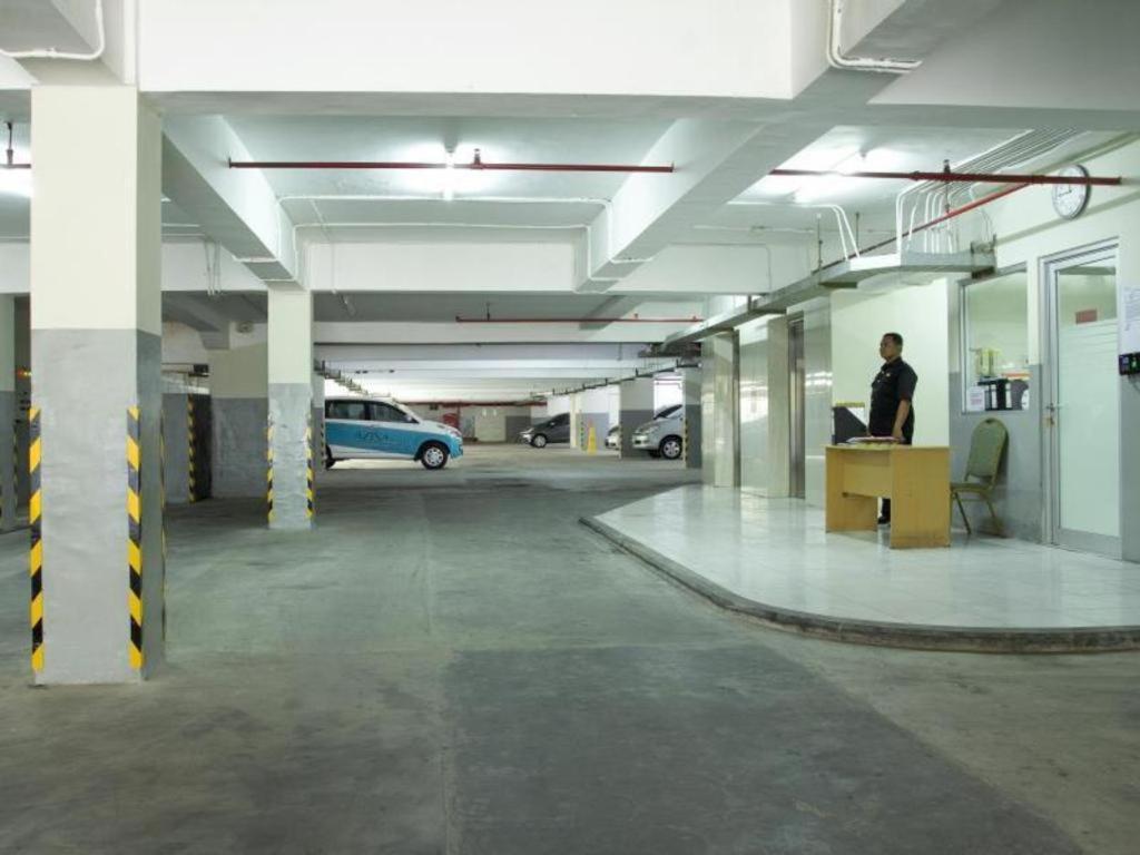 Aziza Syariah Hotel Solo By Horison Buitenkant foto